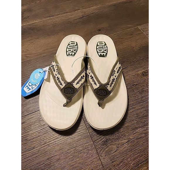 Hey Dude Men's Myers Flip Fish Lure Flip Flops Size 10  NEW WITH TAGS - Picture 2 of 5